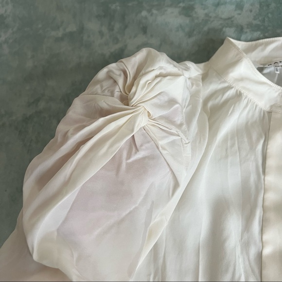 Frame Twisted Shoulder Button-Front Puffed Sleeve Top - Picture 8 of 12